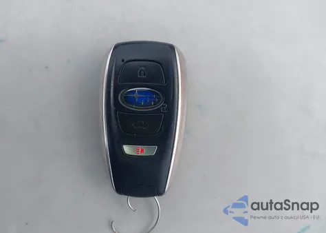 2017 Subaru Legacy 2.5I Limited z USA, uszkodzony, nr VIN 4S3BNAN68H3029950